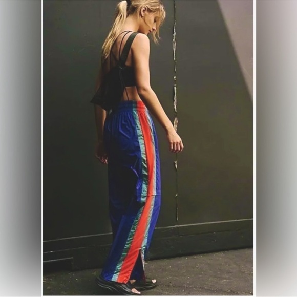 FP Movement by Free People Pants - NWOT Free People Movement End Zone Pants Blue/Orange Medium